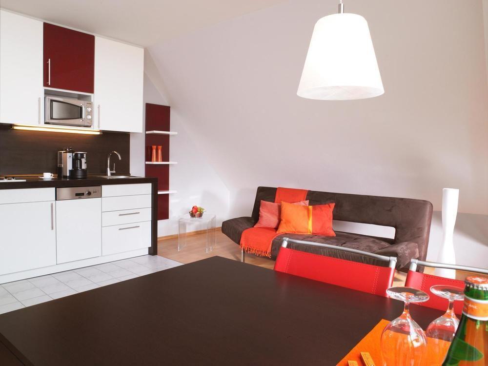 Frederics Schwabing 4*