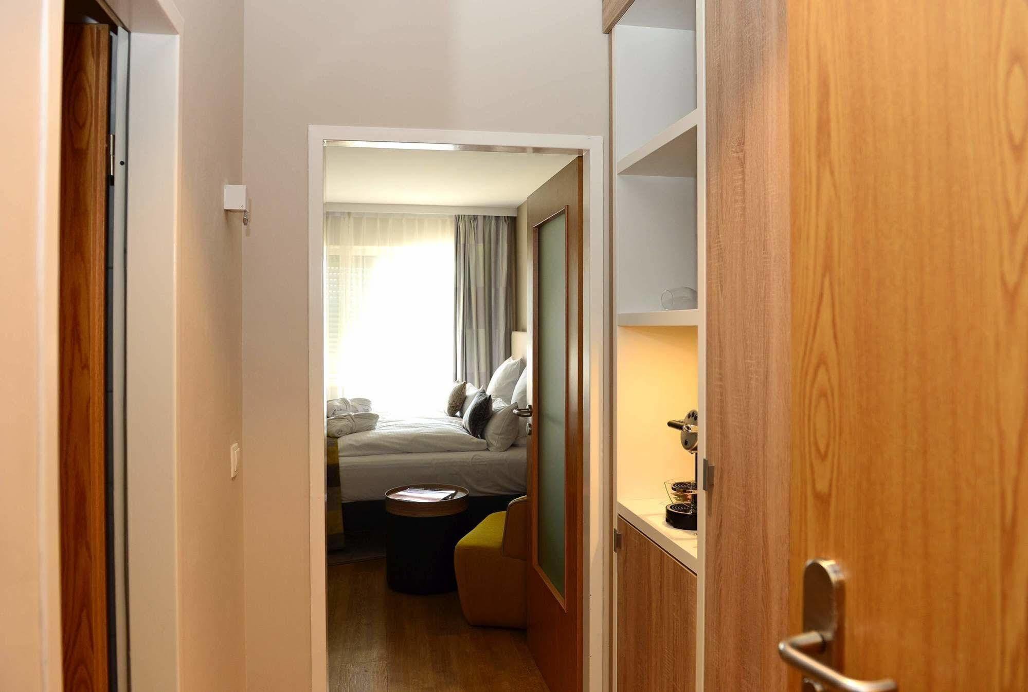 Frederics Schwabing Hotel Munich